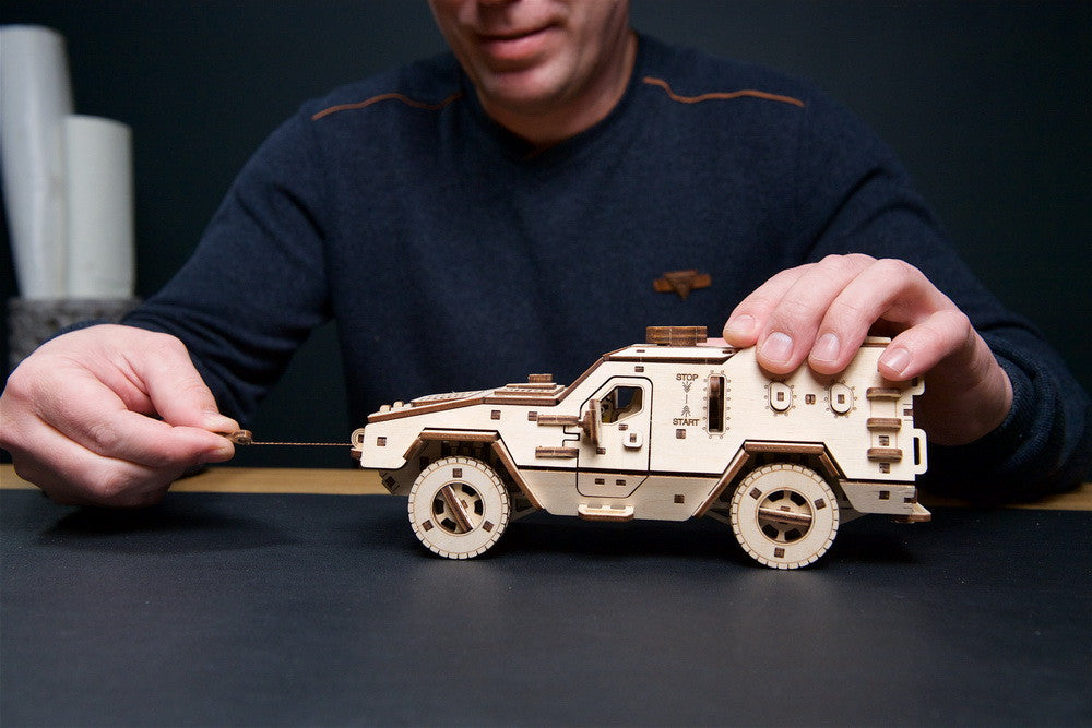Ugears Dozor-B Combat Vehicle ★Mechanical 3D Puzzle Kit Model Toys Gift Present Birthday Xmas Christmas Kids Adults