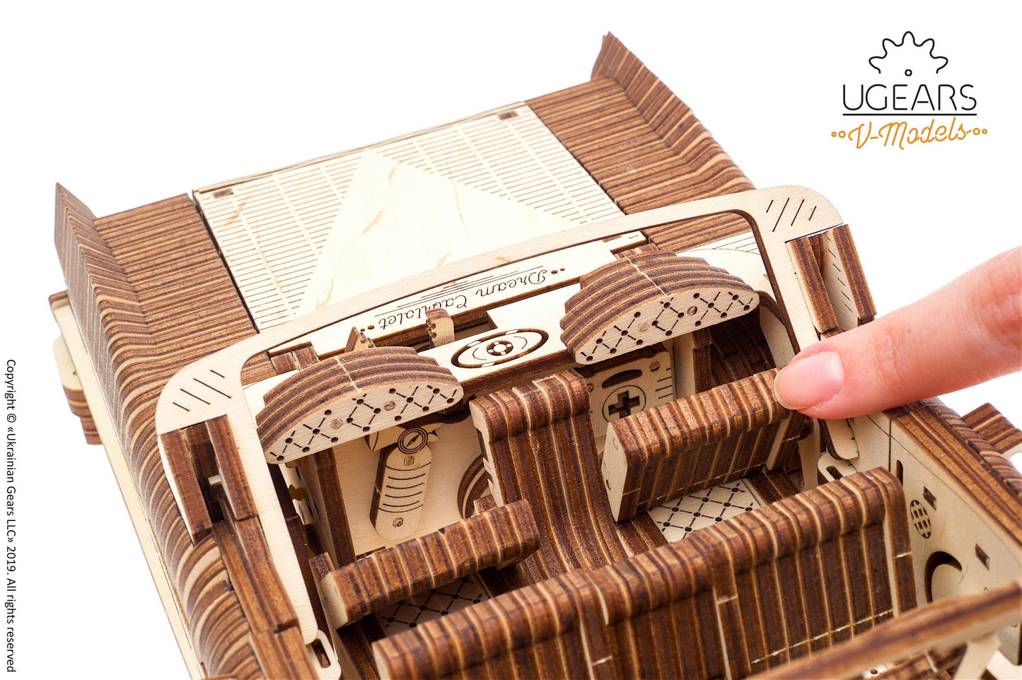 Ugears Dream Cabriolet Vm-05 ★Mechanical 3D Puzzle Kit Model Toys Gift Present Birthday Xmas Christmas Kids Adults