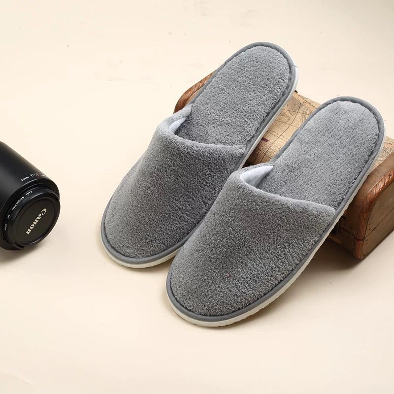 Disposable Hotel Slippers Non-Slip Guest Slippers Free Size Soft Comfortable for Men & Women