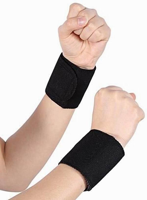 Tourmaline Self Heating Neck Guard Brace Pain Therapy Neck Massage Health Care