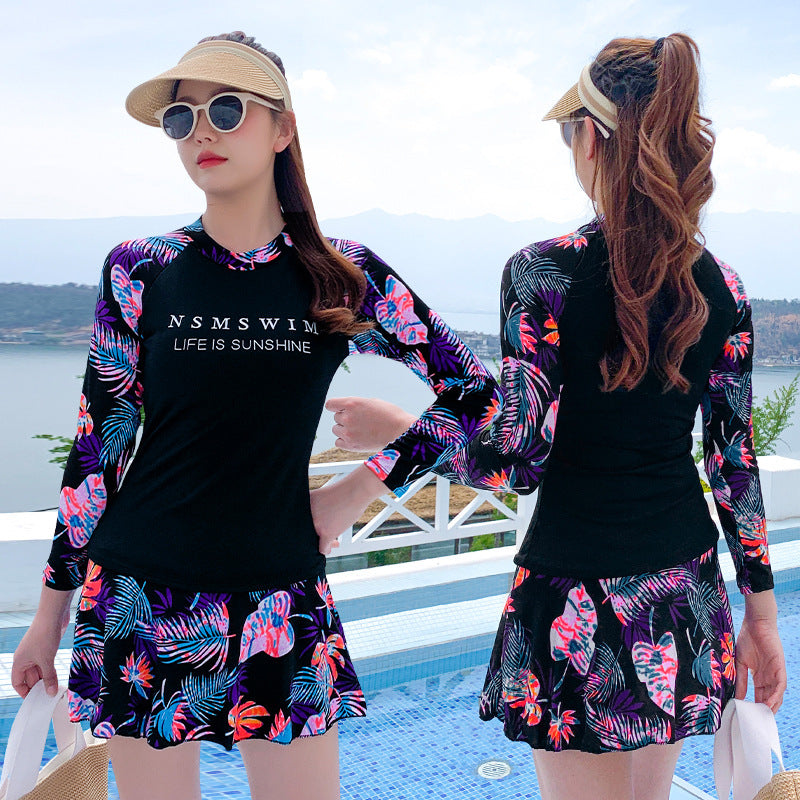 2 Pcs/Set Women Swimming Suit Swim Wear Ladies Two Piece Swimwear Sunscreen Swimsuit Short-Sleeve Top+Flat-Angle Skirt