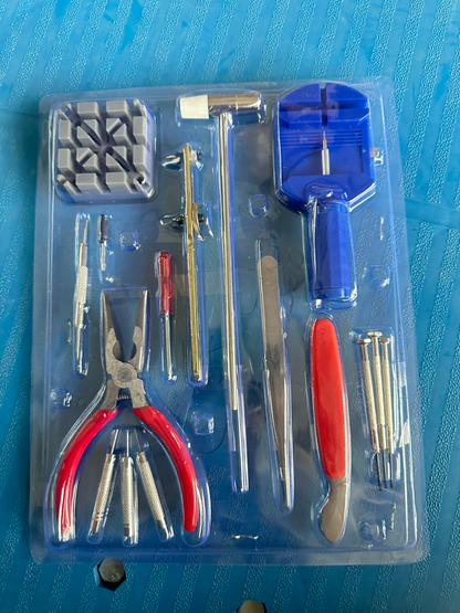 Watch Repair Tool Kit 16pcs Set Battery Cover Remover Jewelry Strap Accessories Pin Watchmaker Back Case Opener Holder