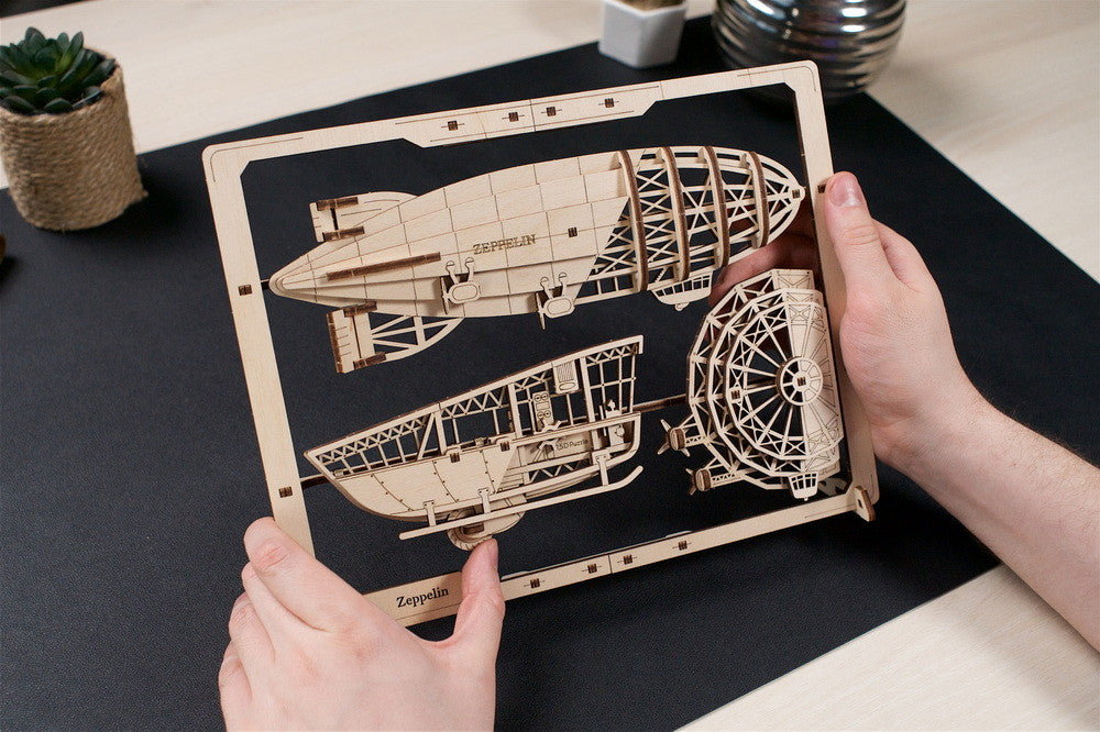 UGEARS Zeppelin 2.5D Puzzle Mechanical Model Wooden DIY Kits